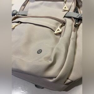 Lululemon Everywhere Backpack Vol 22L Tech Canvas